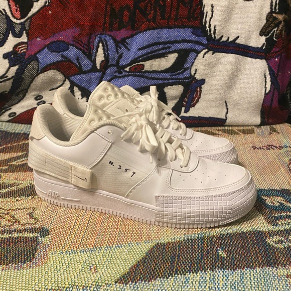 Air force 1s - Picture 2 of 5